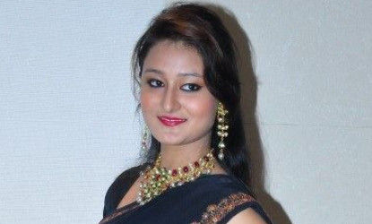Niloufer Perfect Hot Stills in SAREE