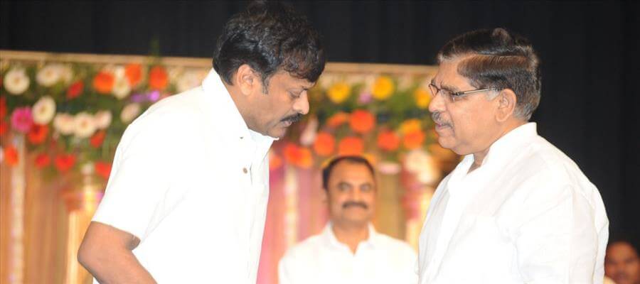 INSIDE STORY: Differences between Chiranjeevi and Allu Aravind!