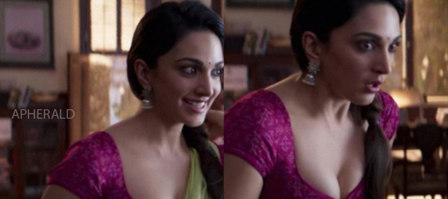 
Kiara Advani openly shows off her Hot Curves and they are just 'Tempting' - 10 Photos to treat your eyes!
