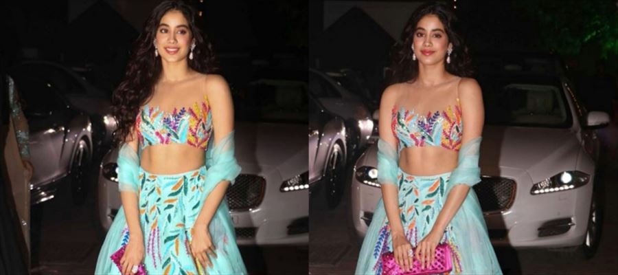 Jhanvi Kapoor will take your breath away in these 6 Seductive Photos