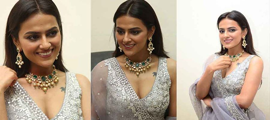 Image result for <a class='inner-topic-link' href='/search/topic?searchType=search&searchTerm=SHRADDHA SRINATH' target='_blank' title='click here to read more about SHRADDHA SRINATH'>shraddha srinath </a>apherald